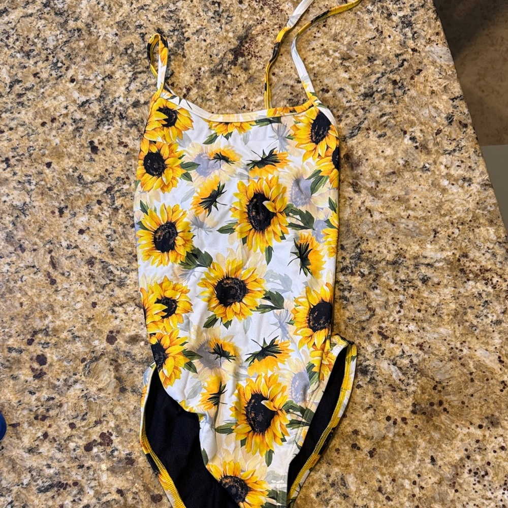 Jolyn Clothing Sunflower Print One Piece Swimsuit - Sunflower 28